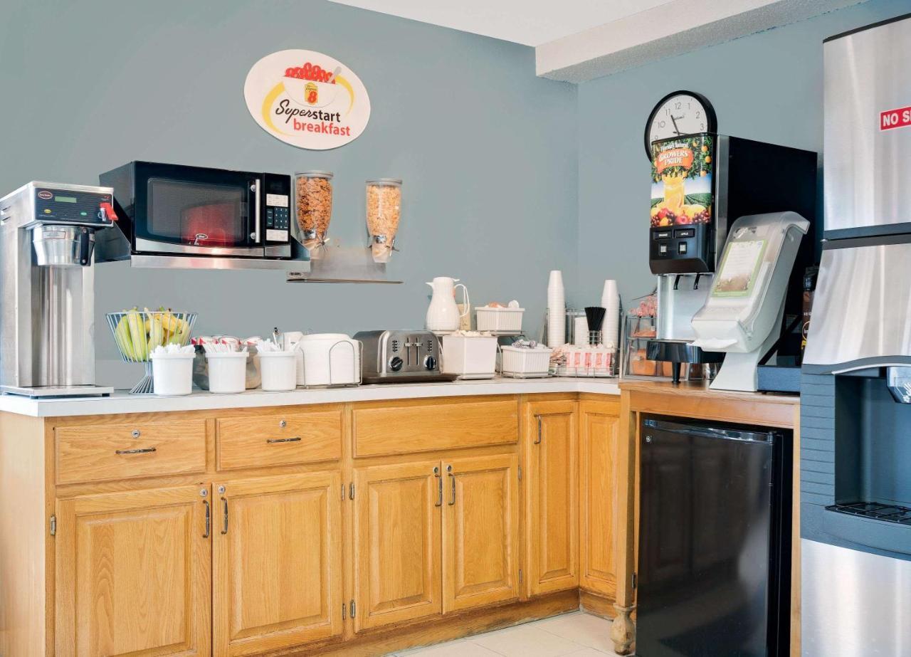 Motel Super 8 By Wyndham Long Prairie Extérieur photo